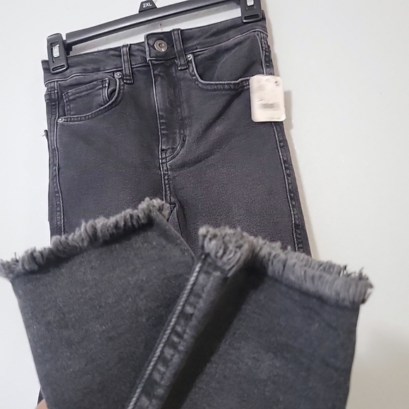WE THE FREE Raw Hem High Rise Jeggings Black Skinny Jeans Free People Sz 24 New - Picture 8 of 16